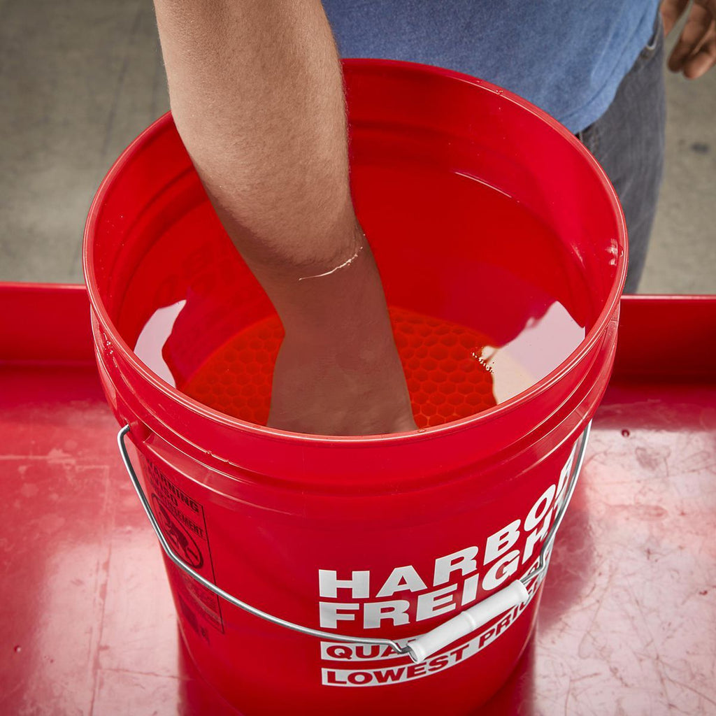 3.5-7 Gallon Bucket Insert U884