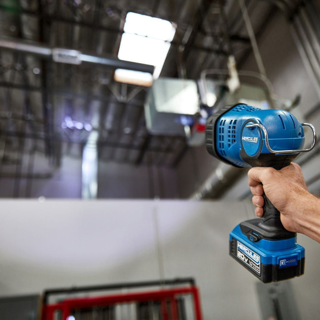 20V Cordless 2200 Lumen Spotlight O70446