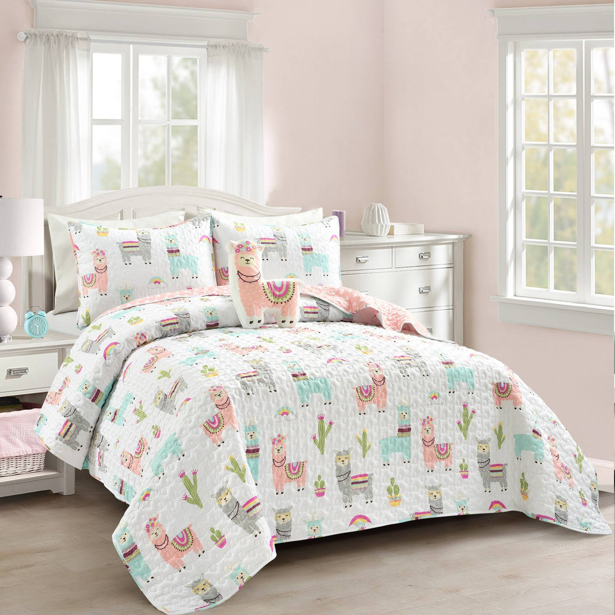 White/Blush 4pc Full/Queen Quilt Set V4553