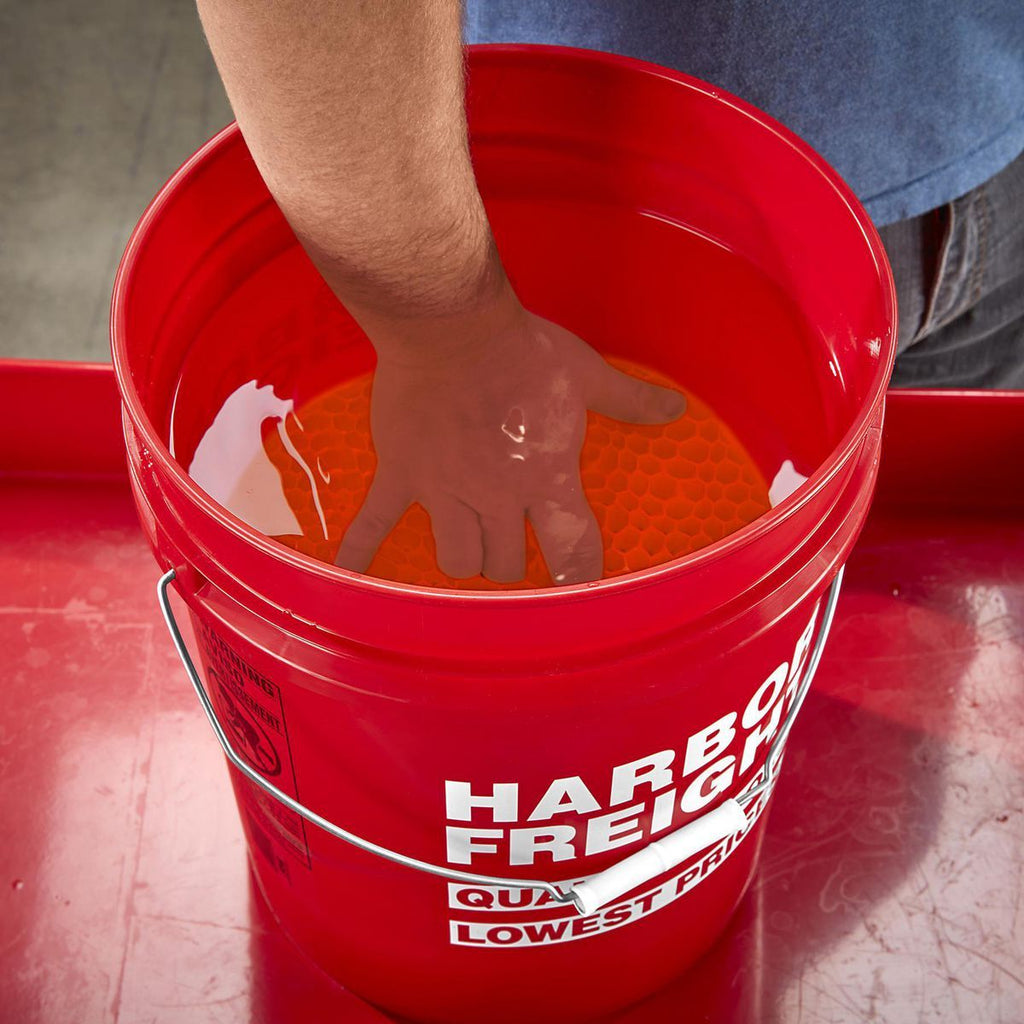 3.5-7 Gallon Bucket Insert U884