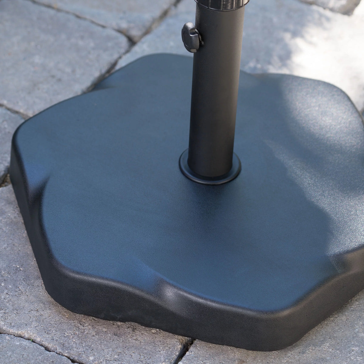 Black Concrete and Steel Umbrella Base V6255