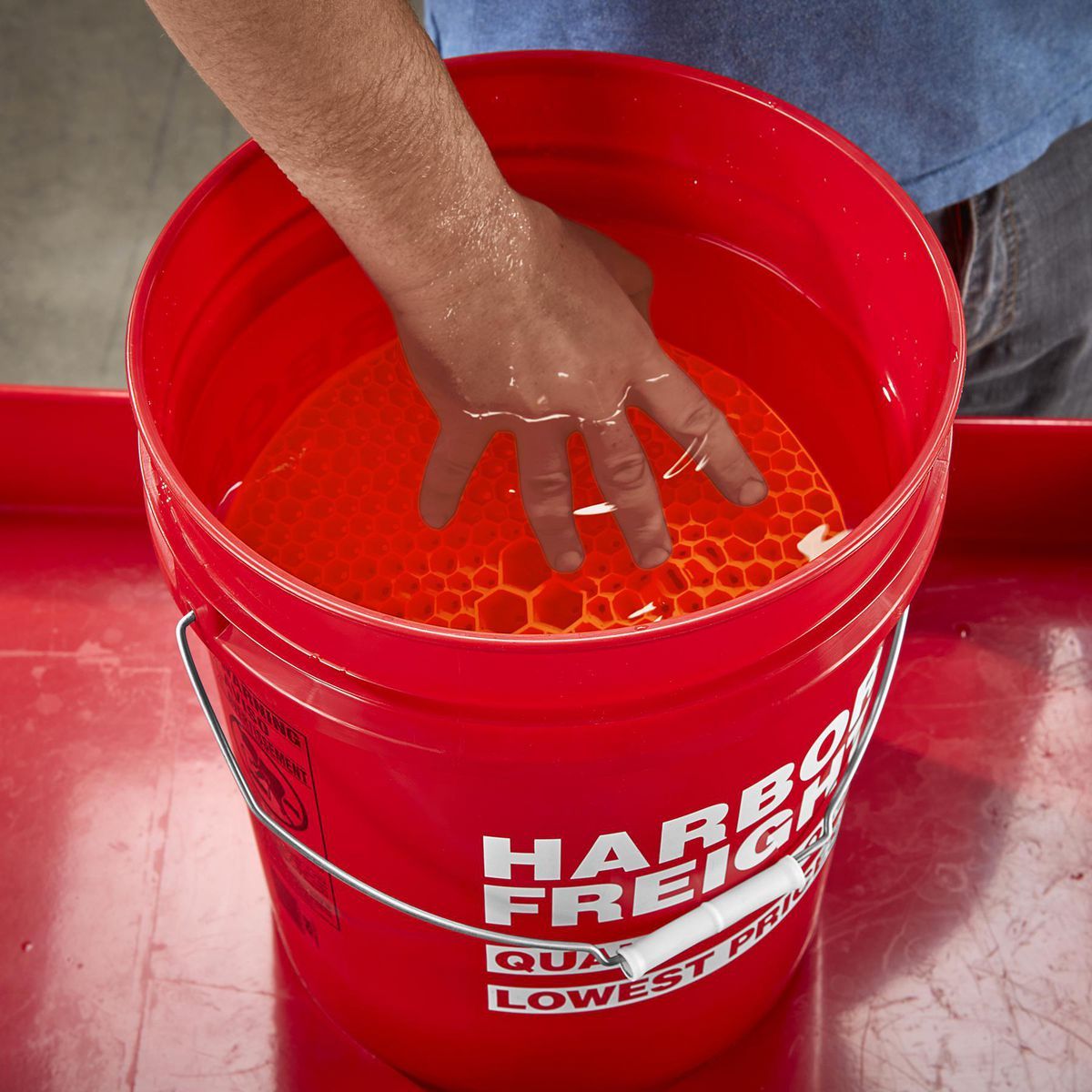 3.5-7 Gallon Bucket Insert U884